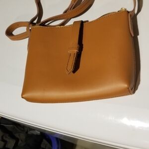 Elegant Tan Crossbody Bag
